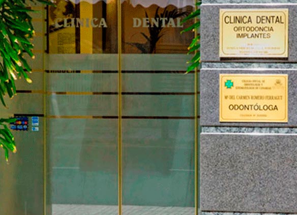 Maricarmen Romero Clínica Dental fachada de la clínica 
