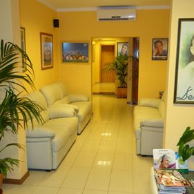 Maricarmen Romero Clínica Dental sala de espera 3