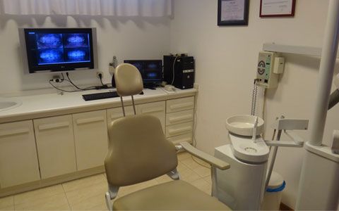 Maricarmen Romero Clínica Dental sala de tratamientos odontológicos